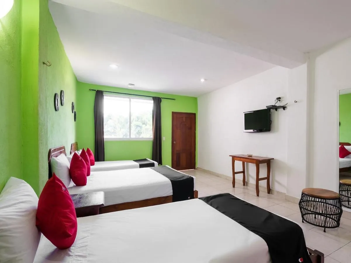 **  Capital O Hotel El Faisan Y El Venado Playa del Carmen Mexiko